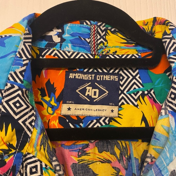 Amongst Others floral button down shirt. - Picture 3 of 3